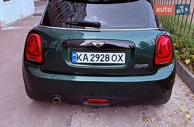 Хэтчбек MINI Cooper 2017 в Чернигове
