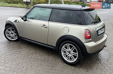 Хэтчбек MINI Cooper 2007 в Львове