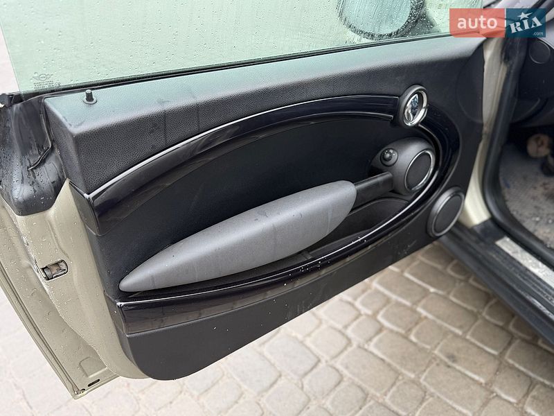 Хэтчбек MINI Cooper 2007 в Львове