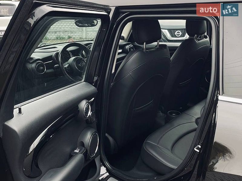 Хетчбек MINI Cooper 2018 в Львові