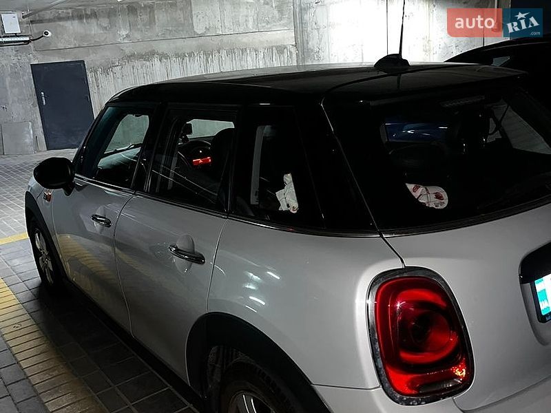 Хетчбек MINI Cooper 2016 в Львові фото 3 Хетчбек MINI Cooper 2016 в Львові
