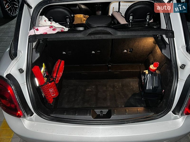 Хетчбек MINI Cooper 2016 в Львові фото 10 Хетчбек MINI Cooper 2016 в Львові