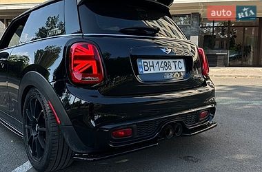 Хэтчбек MINI Cooper 2014 в Киеве