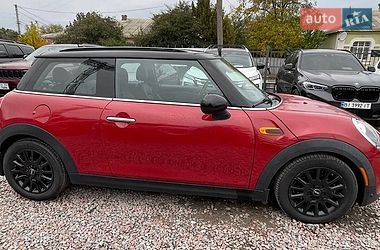 Хэтчбек MINI Cooper 2016 в Полтаве фото 8 Хэтчбек MINI Cooper 2016 в Полтаве
