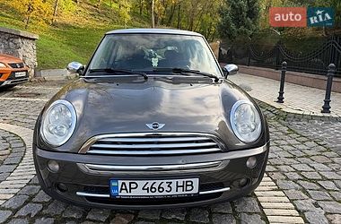 Хетчбек MINI Cooper 2006 в Києві фото 15 Хетчбек MINI Cooper 2006 в Києві