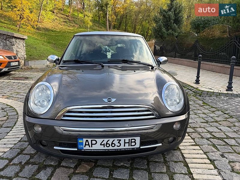 Хетчбек MINI Cooper 2006 в Києві фото 15 Хетчбек MINI Cooper 2006 в Києві