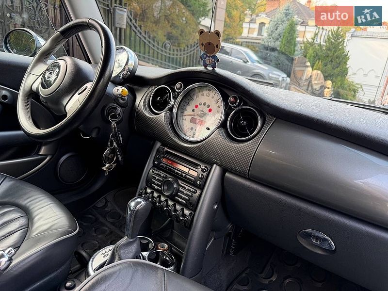 Хетчбек MINI Cooper 2006 в Києві фото 29 Хетчбек MINI Cooper 2006 в Києві