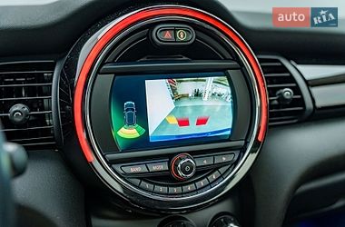 Хэтчбек MINI Cooper 2019 в Киеве