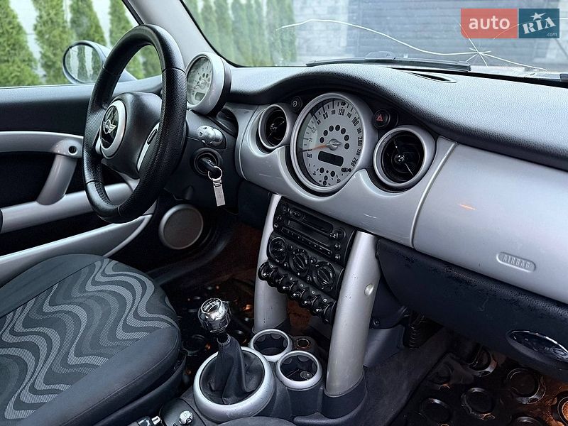 Хетчбек MINI Cooper 2003 в Рівному