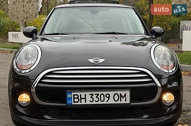 Хэтчбек MINI Cooper 2015 в Одессе фото 4 Хэтчбек MINI Cooper 2015 в Одессе