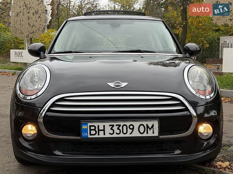 Хэтчбек MINI Cooper 2015 в Одессе фото 4 Хэтчбек MINI Cooper 2015 в Одессе