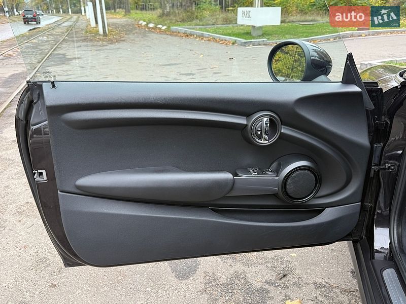 Хэтчбек MINI Cooper 2015 в Одессе фото 32 Хэтчбек MINI Cooper 2015 в Одессе
