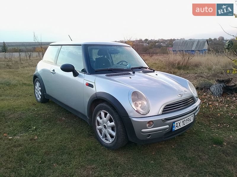 Хэтчбек MINI Cooper 2002 в Харькове