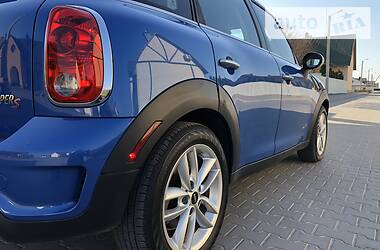 Позашляховик / Кросовер MINI Countryman 2013 в 