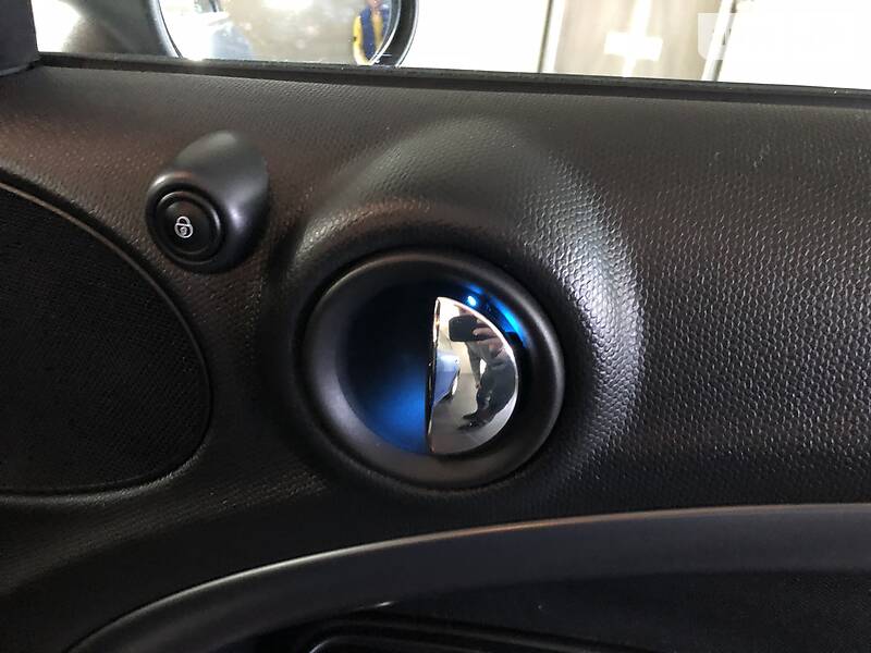 Позашляховик / Кросовер MINI Countryman 2013 в Києві фото 51 Позашляховик / Кросовер MINI Countryman 2013 в Києві