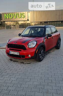 Внедорожник / Кроссовер MINI Countryman 2014 в Киеве