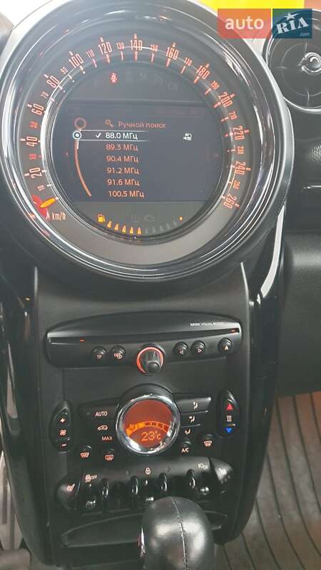 Хэтчбек MINI Countryman 2015 в Харькове