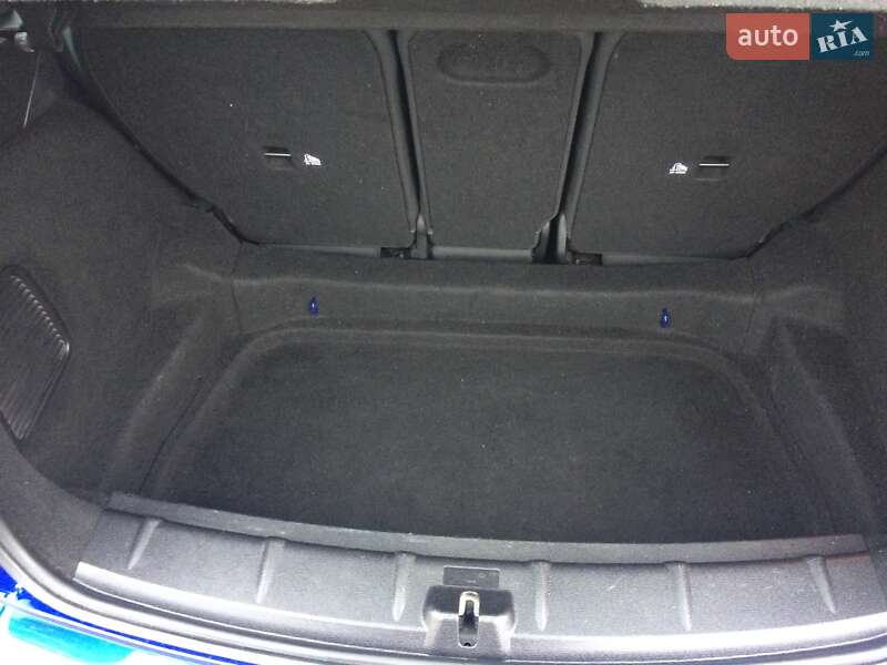 Хэтчбек MINI Countryman 2015 в Харькове