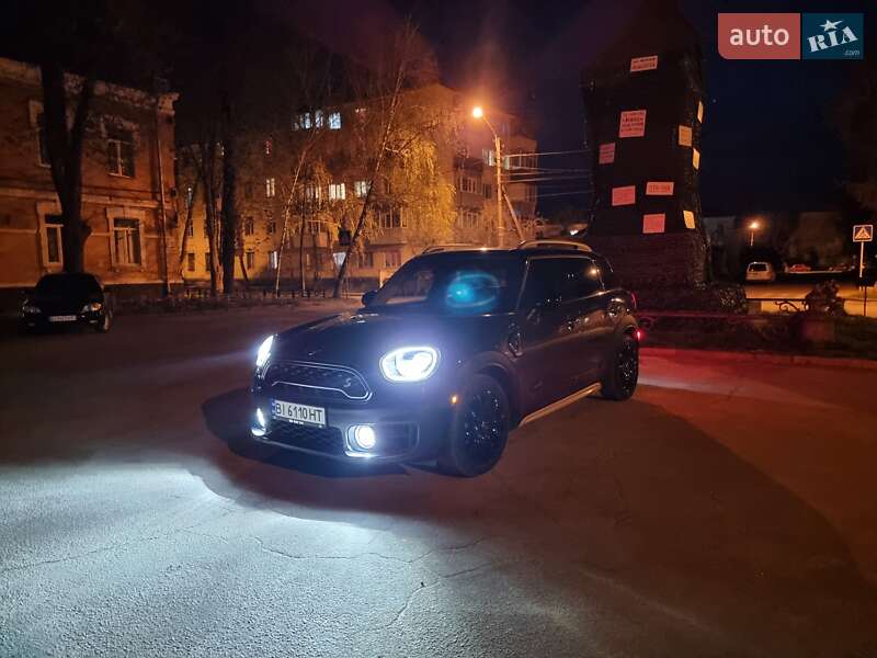 Внедорожник / Кроссовер MINI Countryman 2018 в Полтаве