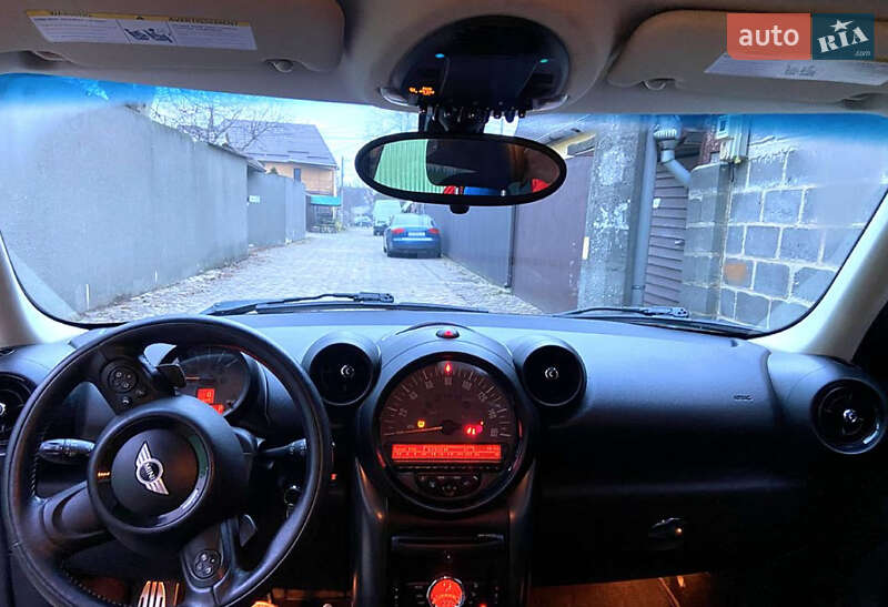 Хэтчбек MINI Countryman 2015 в Ивано-Франковске