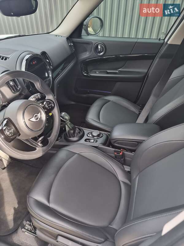 Хэтчбек MINI Countryman 2018 в Черновцах