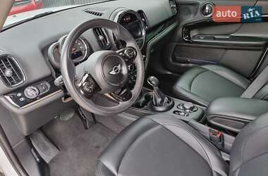 Хэтчбек MINI Countryman 2018 в 