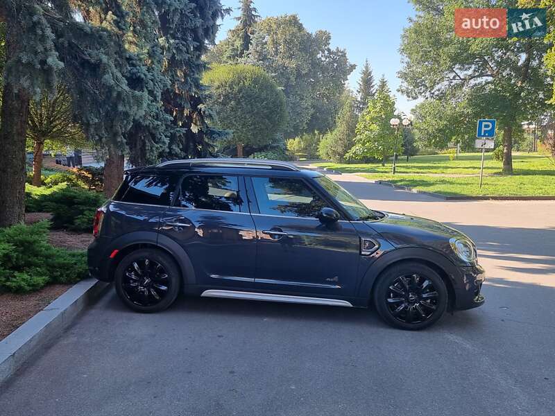 Внедорожник / Кроссовер MINI Countryman 2018 в Полтаве