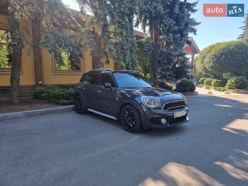 Внедорожник / Кроссовер MINI Countryman 2018 в Полтаве