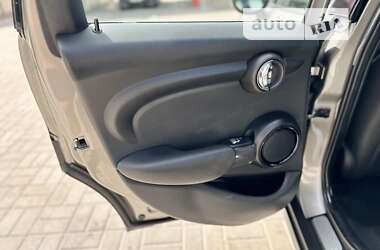 Хэтчбек MINI Countryman 2019 в 