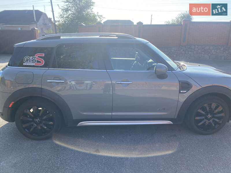 Хетчбек MINI Countryman 2017 в Києві