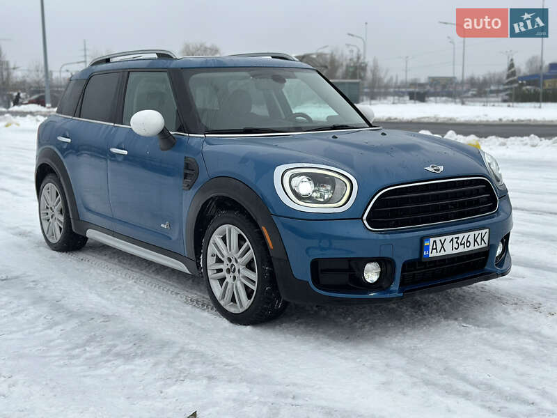 Хэтчбек MINI Countryman 2017 в Киеве