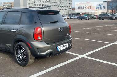 Хэтчбек MINI Countryman 2011 в Киеве