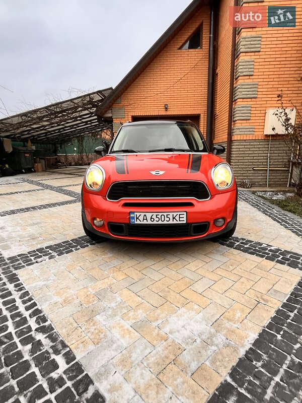Хэтчбек MINI Countryman 2011 в Киеве