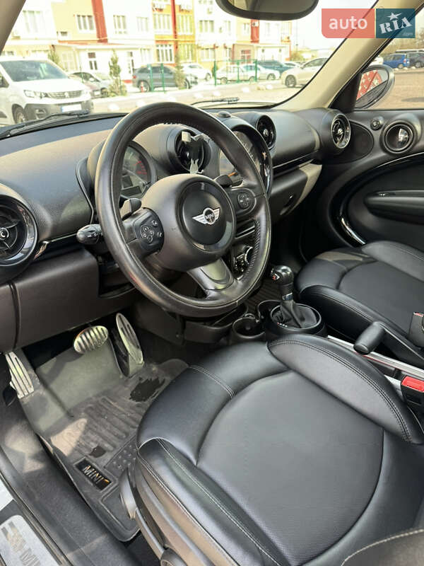 Внедорожник / Кроссовер MINI Countryman 2016 в Запорожье