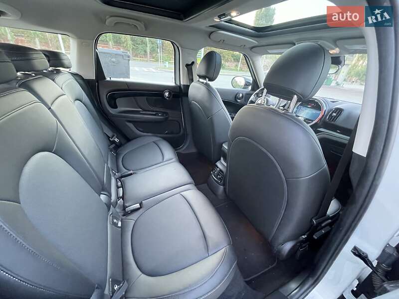 Внедорожник / Кроссовер MINI Countryman 2021 в Коростене