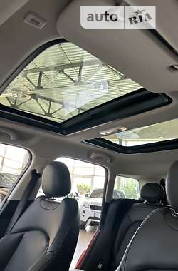 Хетчбек MINI Countryman 2019 в 