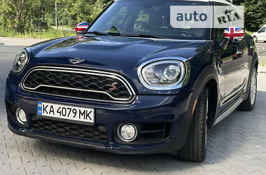 Хэтчбек MINI Countryman 2017 в Киеве