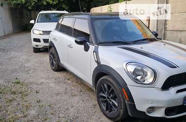 Хэтчбек MINI Countryman 2013 в Киеве