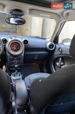 Хэтчбек MINI Countryman 2010 в 