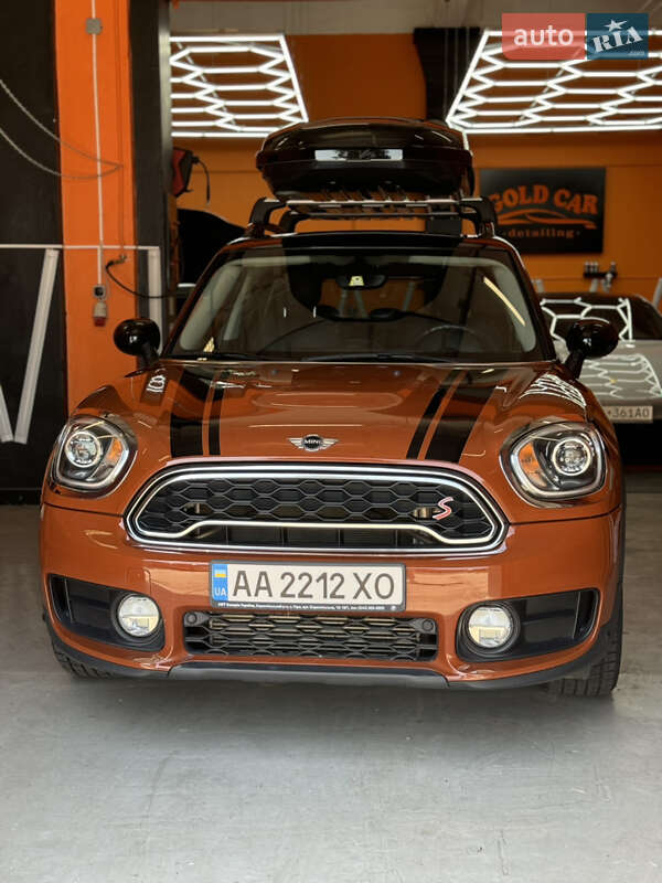 Хэтчбек MINI Countryman 2018 в Киеве фото 6 Хэтчбек MINI Countryman 2018 в Киеве