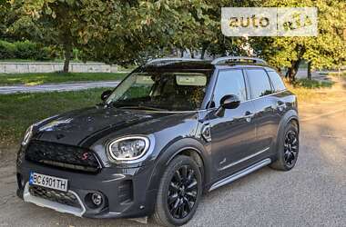 Хэтчбек MINI Countryman 2017 в 