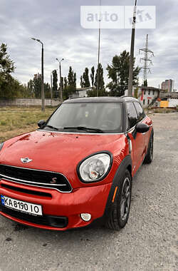 Внедорожник / Кроссовер MINI Countryman 2015 в Киеве