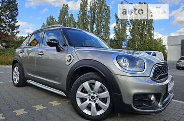 Хэтчбек MINI Countryman 2019 в Киеве