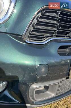 Хэтчбек MINI Countryman 2011 в 