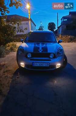 Хэтчбек MINI Countryman 2011 в Светловодске