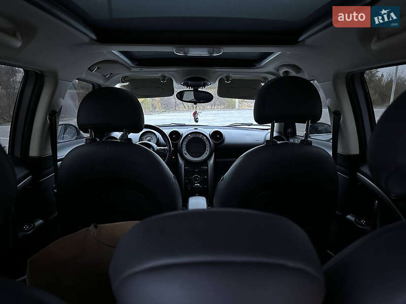 Хэтчбек MINI Countryman 2013 в Синельниково