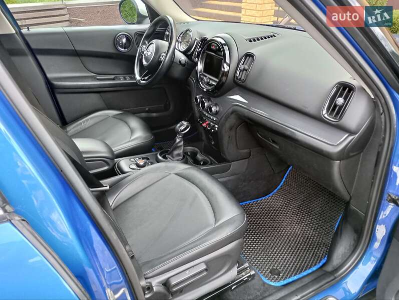 Хэтчбек MINI Countryman 2017 в Ивано-Франковске