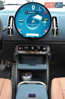 Внедорожник / Кроссовер MINI Countryman 2024 в 