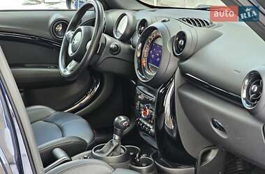 Внедорожник / Кроссовер MINI Countryman 2016 в 