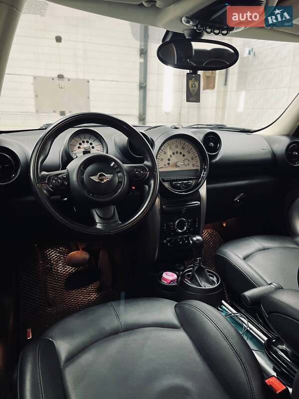 Хэтчбек MINI Countryman 2013 в Черкассах